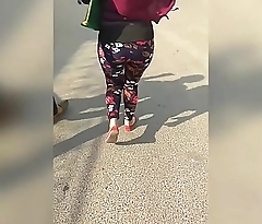 Big ass walking exceeding road indian babe135410004