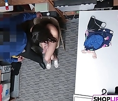 Sneaky Officer Over-exacting Teen Shoplifter